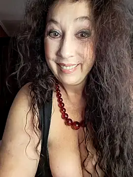 GypsyEsmeralda online show from 10/19/25, 07:11