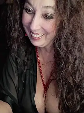 GypsyEsmeralda online show from 12/20/25, 05:27