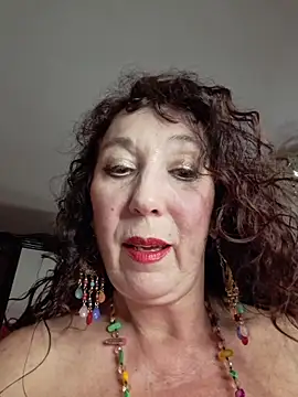 GypsyEsmeralda online show from 04/03/26, 05:30