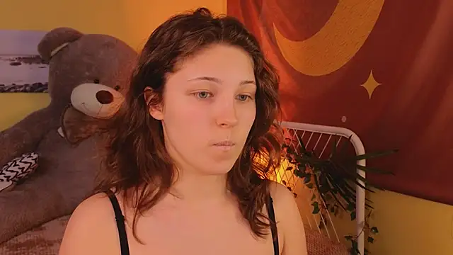 cherry lea online show from 02/26/25, 06:04