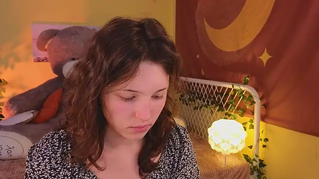 cherry lea online show from 03/03/25, 09:26