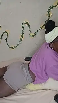 FreakySag 8888 online show from 11/08/25, 03:21