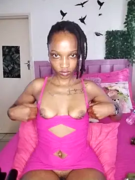 Snapshot of FreakySag_8888 chatting on 03/11/25, 05:46 FreakySag 8888 online show from 03/11/25, 05:46