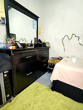 FreakySag 8888 online show from 11/30/25, 06:25