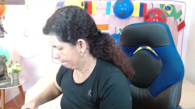 Snapshot of sila_bolum chatting on 06/18/26, 06:46 sila bolum online show from 06/18/26, 06:46
