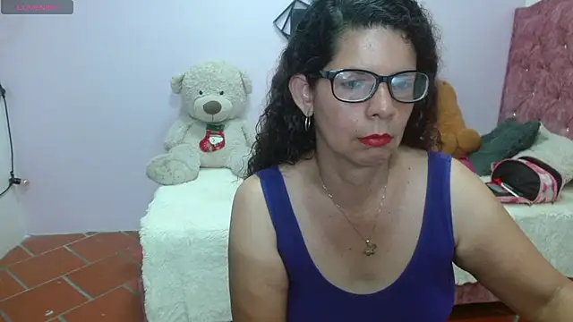 Snapshot of sila_bolum chatting on 02/26/25, 07:42 sila bolum online show from 02/26/25, 07:42