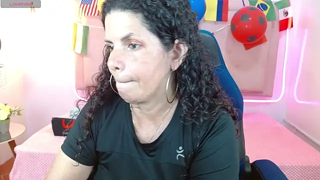Snapshot of sila_bolum chatting on 06/25/26, 06:24 sila bolum online show from 06/25/26, 06:24
