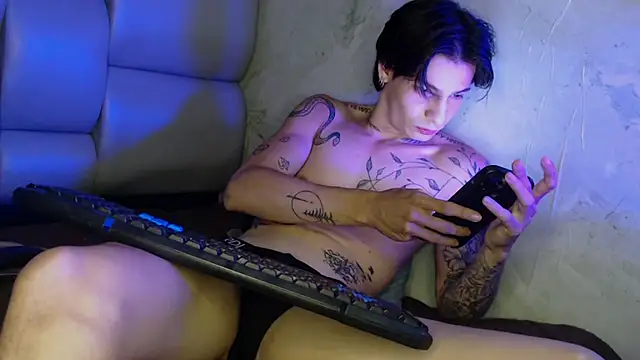 Apolo Hidalgo01 online show from 10/03/25, 11:28