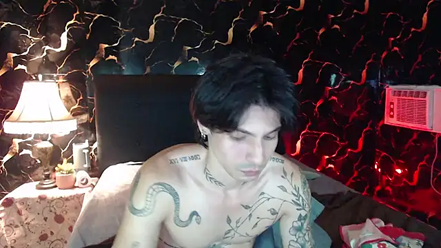 Apolo Hidalgo01 online show from 10/28/25, 11:36