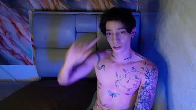 Apolo Hidalgo01 online show from 10/07/25, 10:44