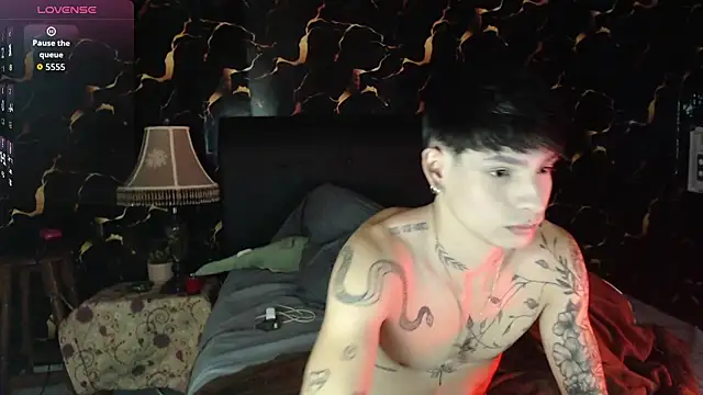 Apolo Hidalgo01 online show from 11/17/25, 10:47