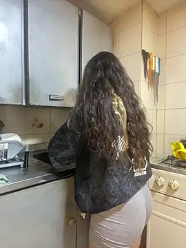 Snapshot of Andi9_ chatting on 03/04/25, 03:00 Andi9 online show from 03/04/25, 03:00