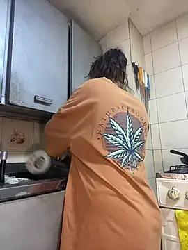 Snapshot of Andi9_ chatting on 01/22/25, 03:41 Andi9 online show from 01/22/25, 03:41