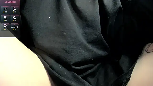 fem to online show from 10/06/25, 04:46