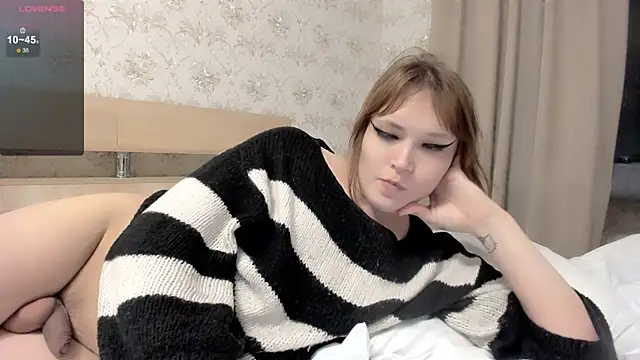 fem to online show from 11/26/25, 05:13