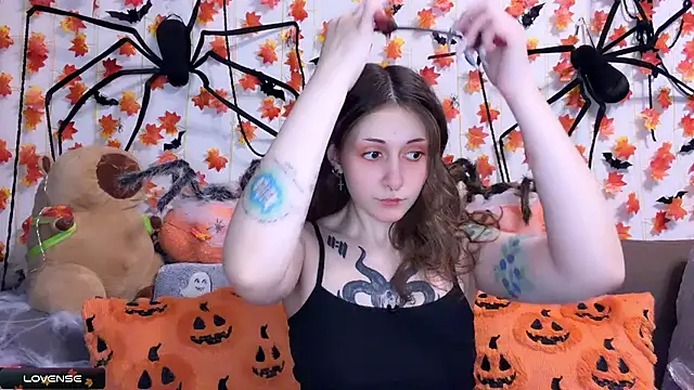  Devill Baby online show from 11/03/25, 04:10