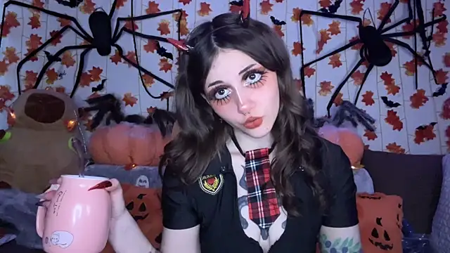  Devill Baby online show from 10/07/25, 03:07