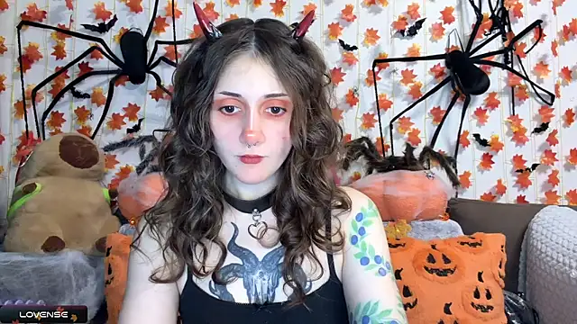  Devill Baby online show from 11/24/25, 06:19