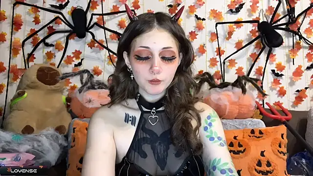  Devill Baby online show from 10/27/25, 05:58