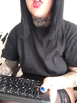 Snapshot of Your_DirtyDoll chatting on 02/10/26, 01:54 Your DirtyDoll online show from 02/10/26, 01:54