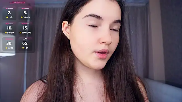 CathrynDail online show from 10/03/25, 06:04