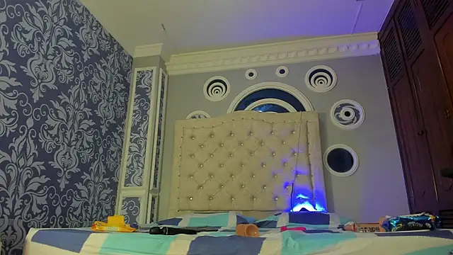 mature bigass   online show from 02/19/25, 07:16