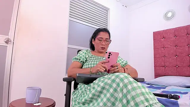 mature bigass   online show from 12/02/25, 11:56