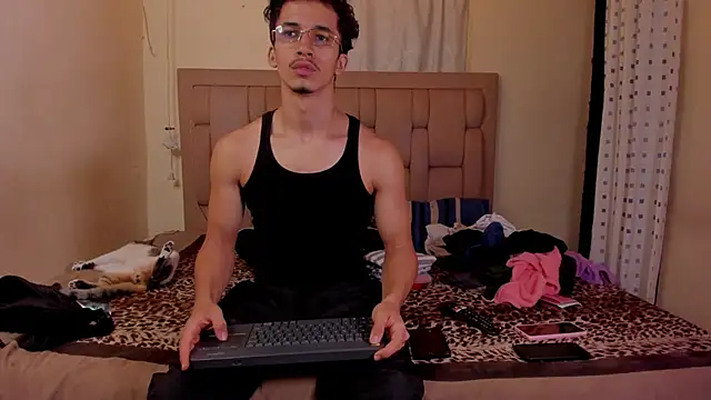 stepcouple XXX online show from 11/06/25, 12:47