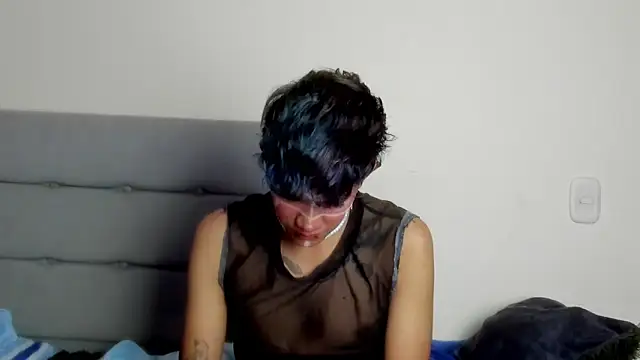 andrew uwu  online show from 01/05/26, 07:50