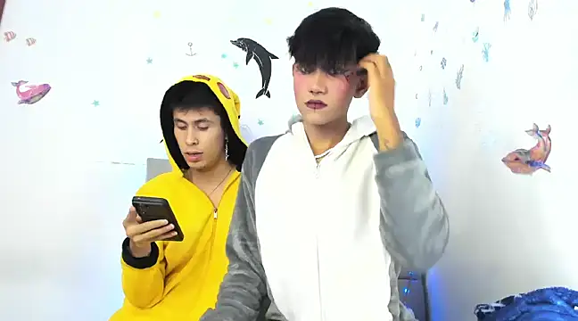 andrew uwu  online show from 12/15/24, 01:02