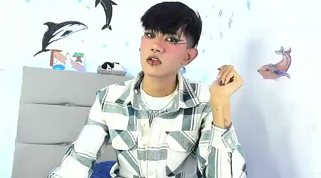 andrew uwu  online show from 12/07/24, 01:08