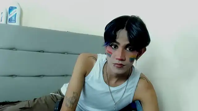 andrew uwu  online show from 06/25/26, 01:47