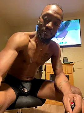 prettyrichie online show from 10/31/25, 12:40