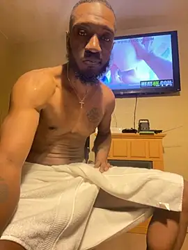 prettyrichie online show from 10/23/25, 02:43