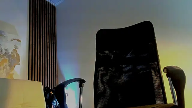 Snapshot of rafael_stone chatting on 02/27/25, 01:08 rafael stone online show from 02/27/25, 01:08