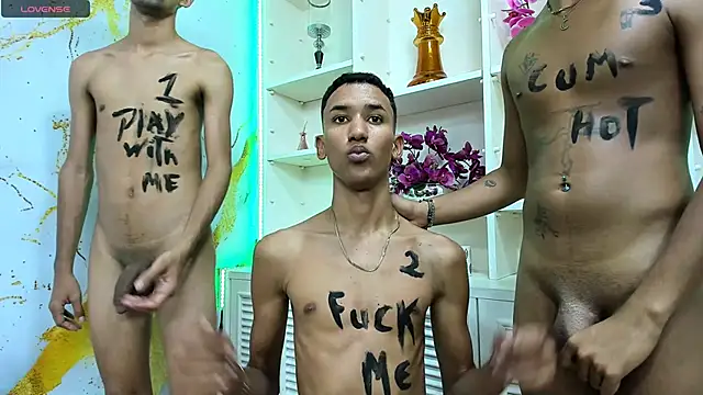 StrawwBoys online show from 03/20/25, 03:25