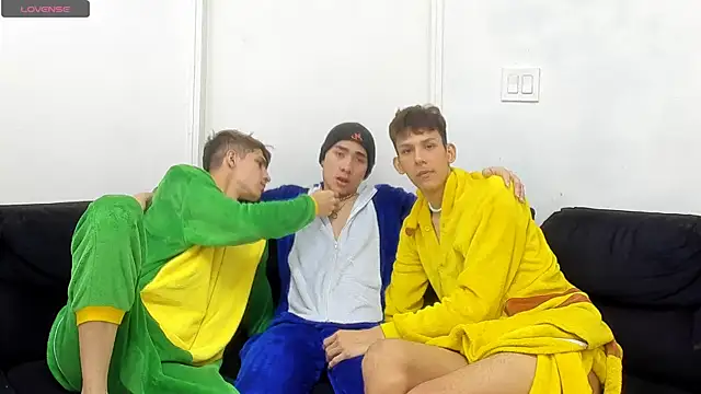 StrawwBoys online show from 09/20/25, 11:26