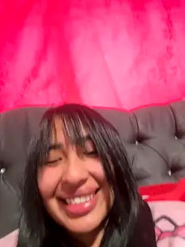 Anily Lovely online show from 10/31/25, 09:54