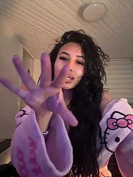 Snapshot of Anily_Lovely chatting on 05/13/26, 12:06 Anily Lovely online show from 05/13/26, 12:06