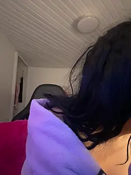 Snapshot of Anily_Lovely chatting on 05/06/26, 11:53 Anily Lovely online show from 05/06/26, 11:53