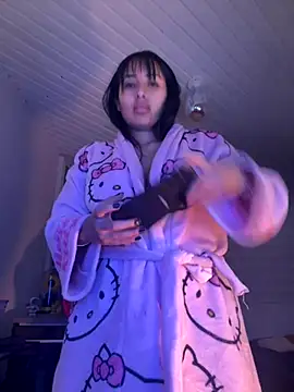 Anily Lovely online show from 10/18/25, 12:56