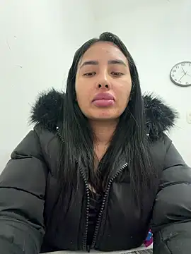 Anily Lovely online show from 02/11/26, 04:40