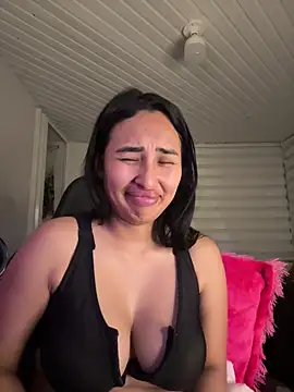 Anily Lovely online show from 04/07/26, 11:39