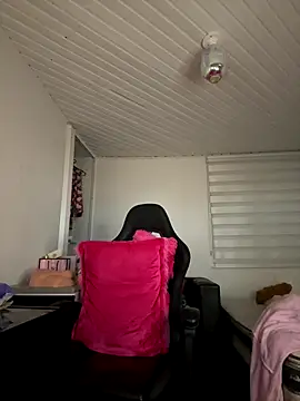 Anily Lovely online show from 09/13/25, 11:05