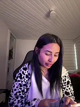 Anily Lovely online show from 04/02/26, 11:00