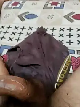 Sharmaji0 online show from 10/13/25, 10:17