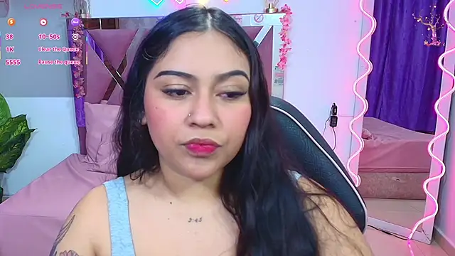 kendra tay online show from 11/18/25, 03:10