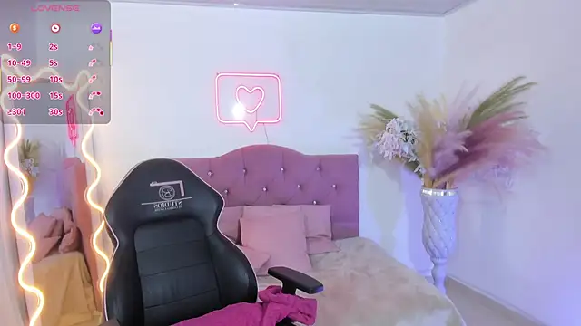 kendra tay online show from 11/27/25, 03:18