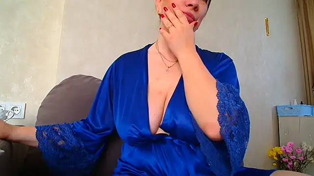 Brionia online show from 04/26/26, 07:49