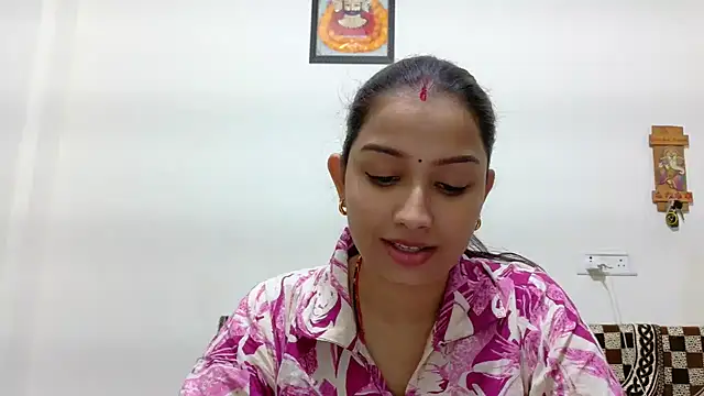 Aleena Rai online show from 10/16/25, 06:49